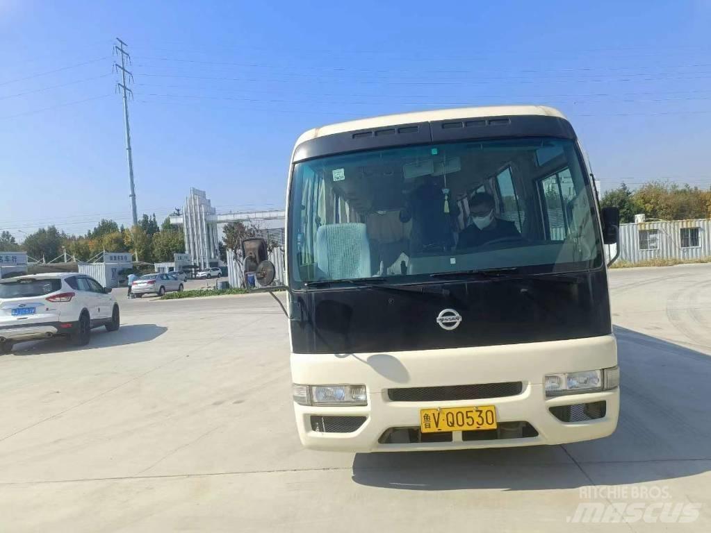 Nissan Civilian Überlandbusse