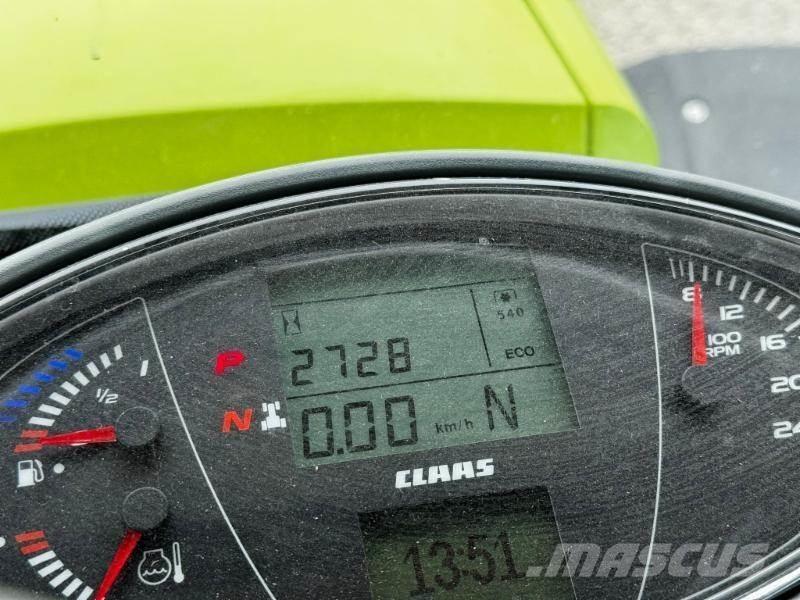 CLAAS AXION 830 Traktoren