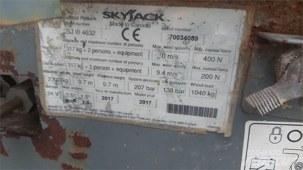 SkyJack SJIII4632 Scheren-Arbeitsbühnen
