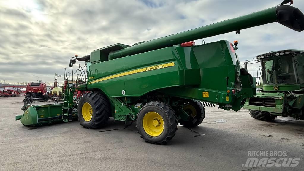 John Deere W 540 Mähdrescher