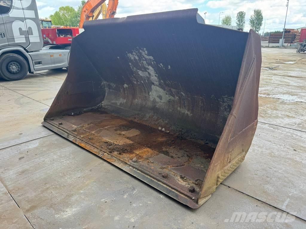 Volvo 4.2 m3 Schaufeln