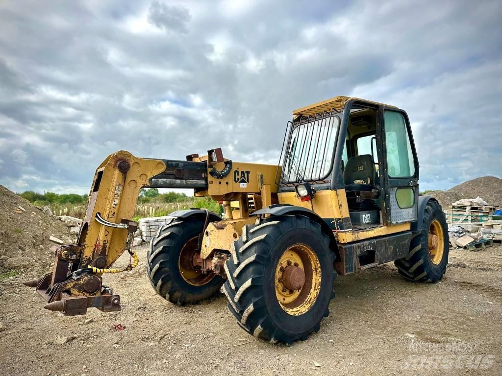 CAT TH 62 Teleskoplader