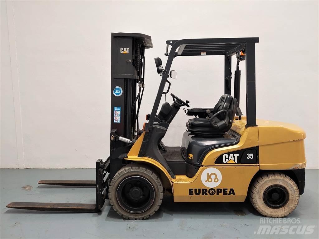 CAT DP35NTD Diesel heftrucks