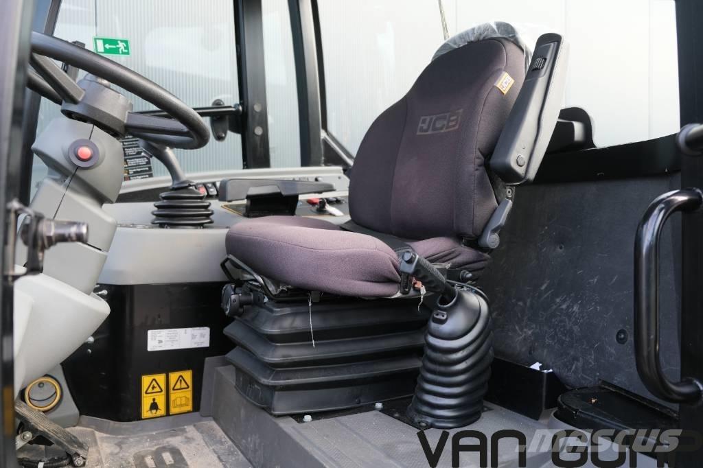 JCB 409 | 2023 | 548h Radlader