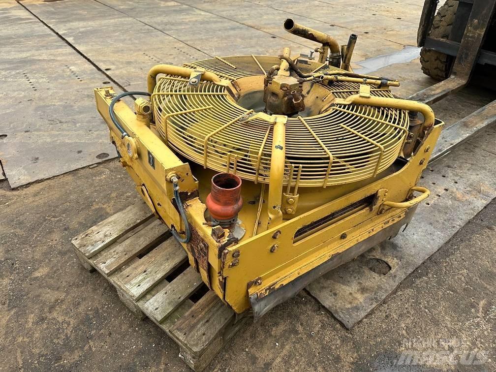 CAT 950g radiator Radiatoren