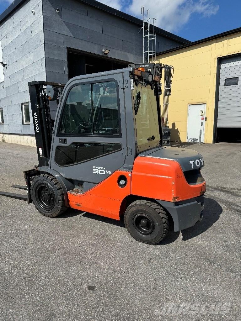 Toyota 02-8FDF30 Diesel heftrucks