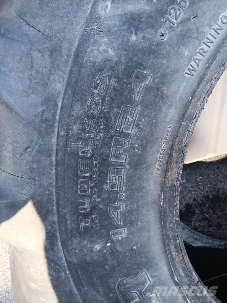Goodyear 14.9R24 Reifen