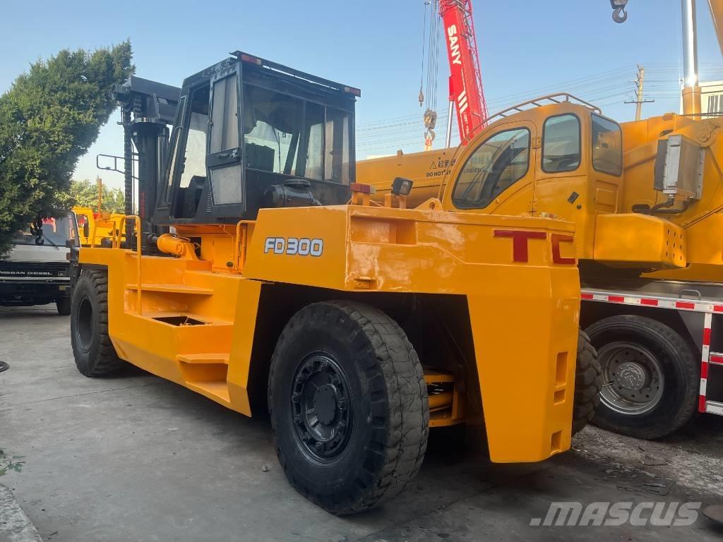 TCM FD 30 Diesel heftrucks