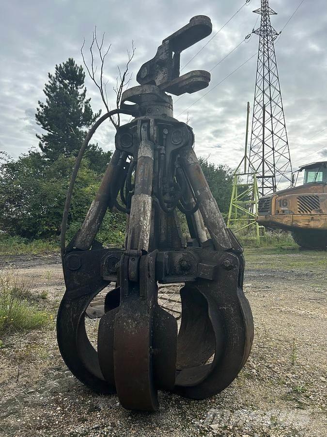 Liebherr 30t Greifer
