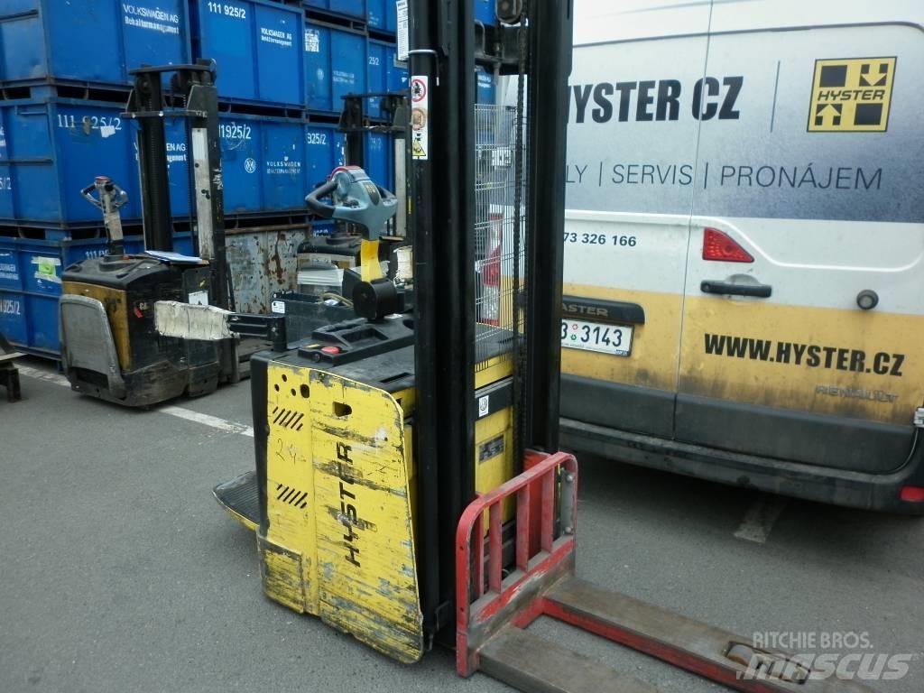 Hyster S1.5S Zelfrijdende stapelaars