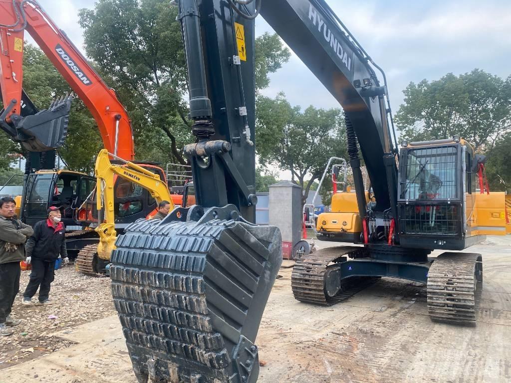 Hyundai R220LC-9S Raupenbagger