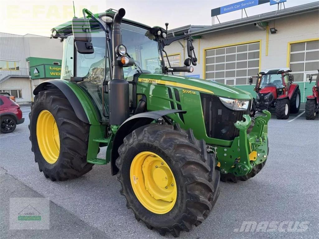 John Deere 5095 m Traktoren