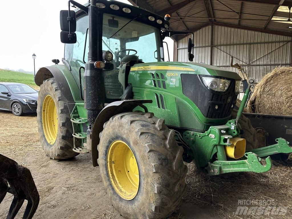 John Deere 6130R Traktoren