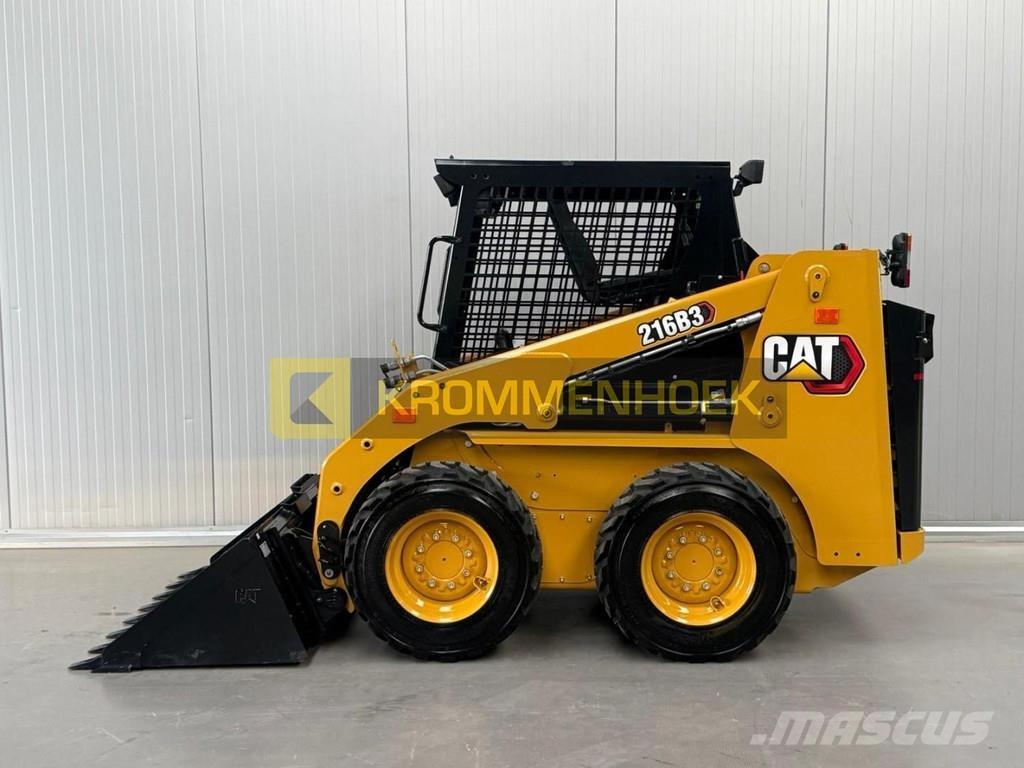CAT 216 B3 Kompaktlader