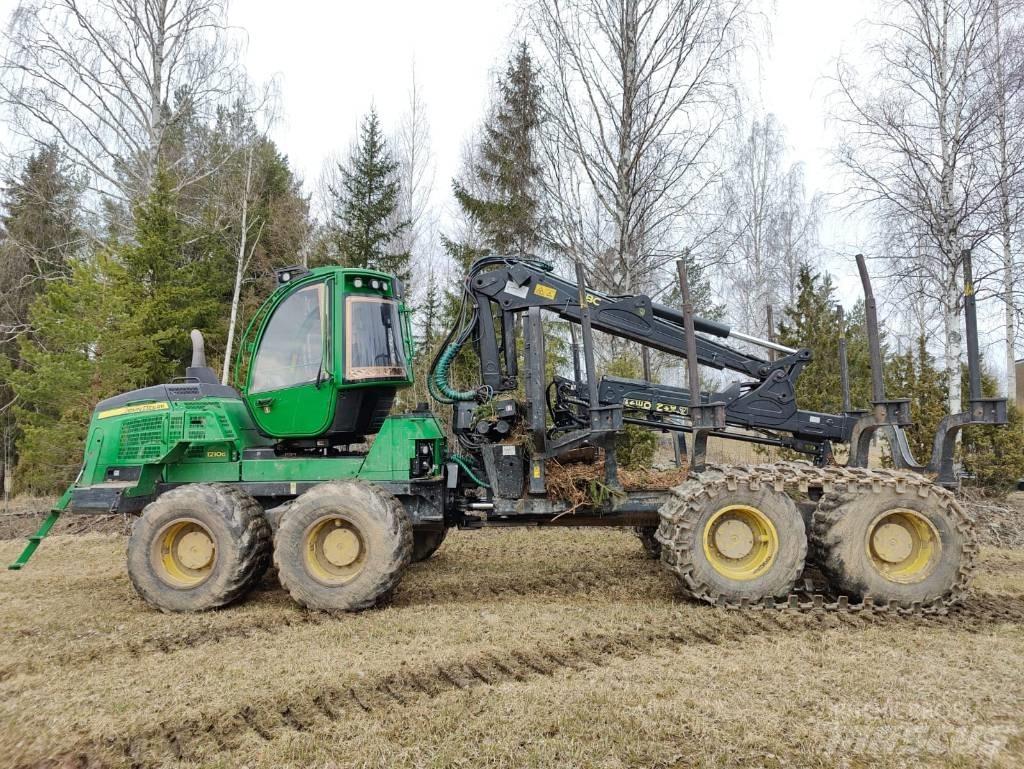 John Deere 1210 G Forwarder