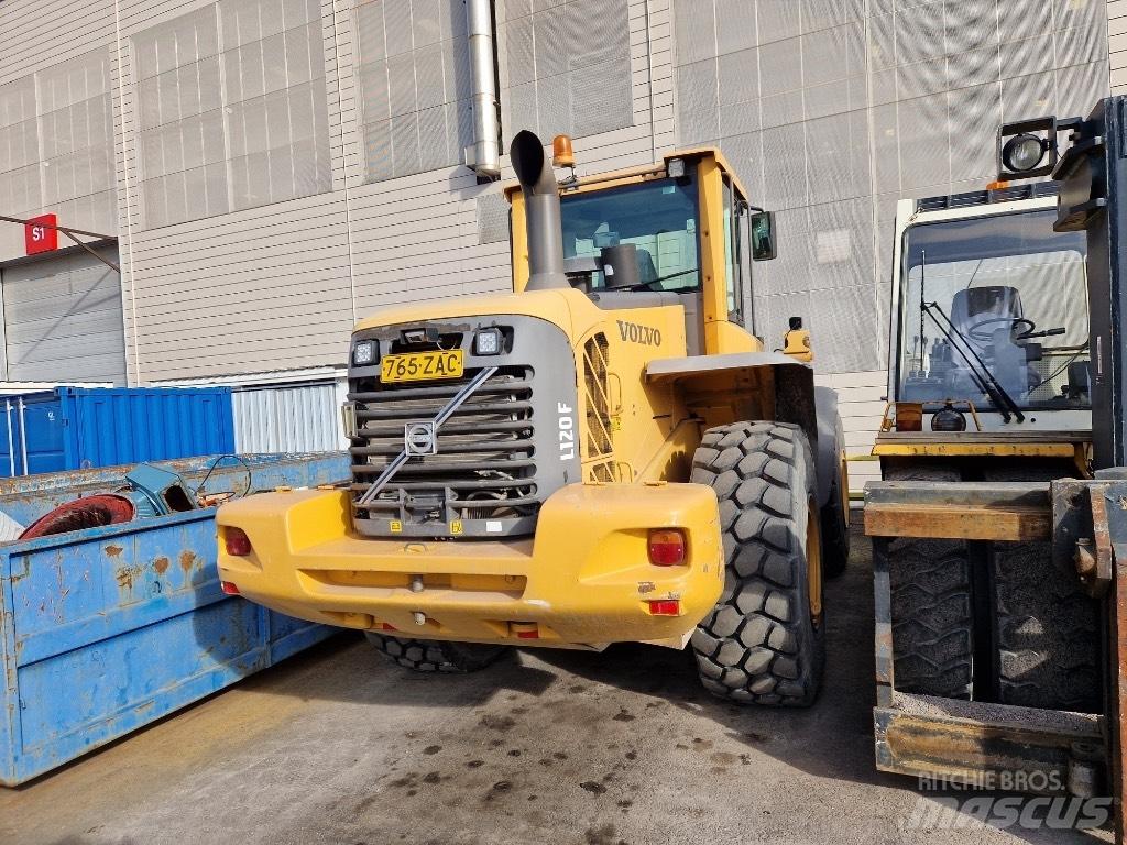 Volvo L 120 F Radlader