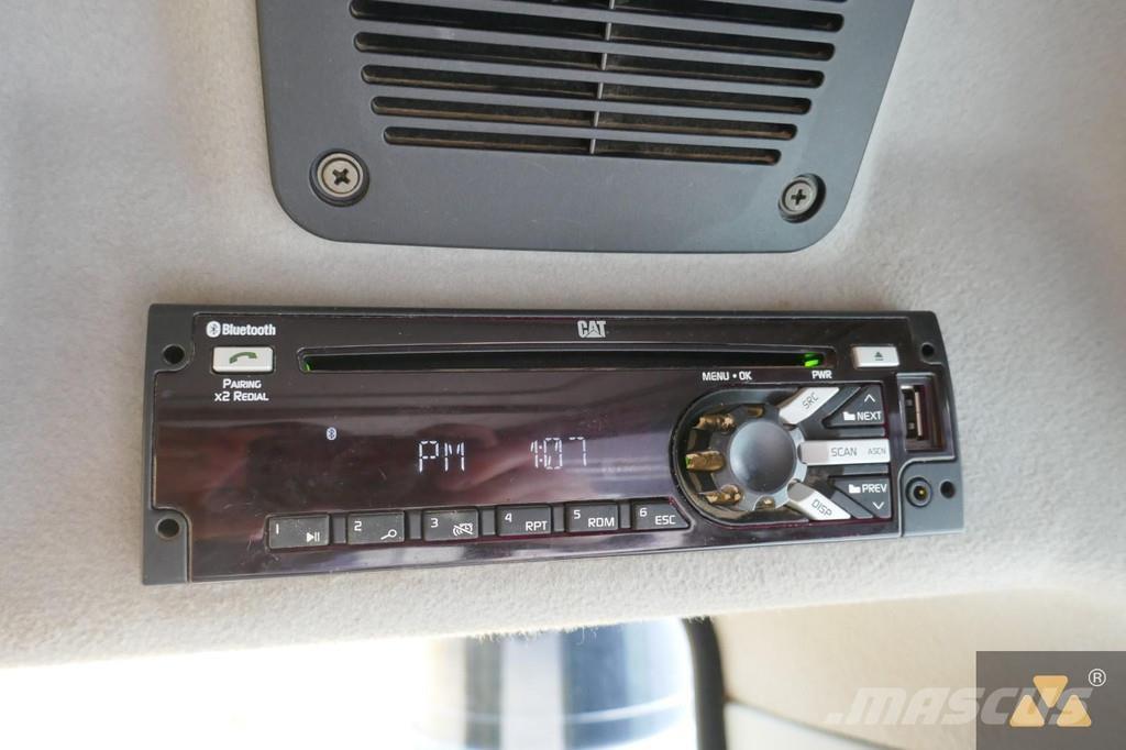 CAT 325F LCR Raupenbagger