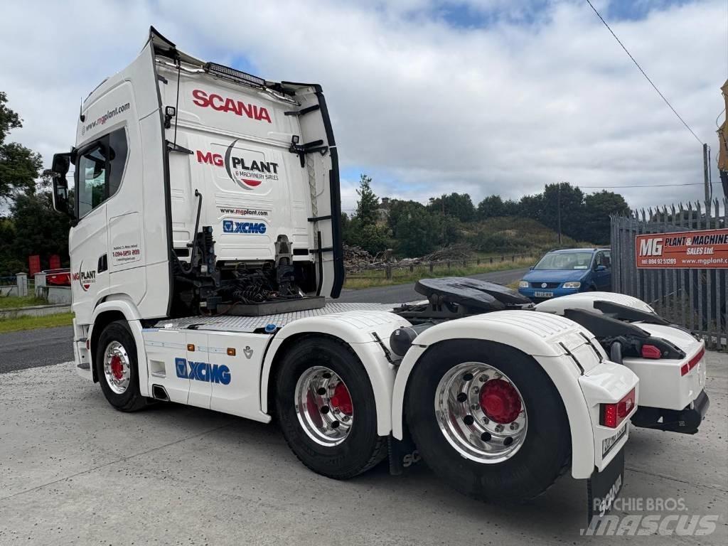 Scania S660 Sattelzugmaschinen