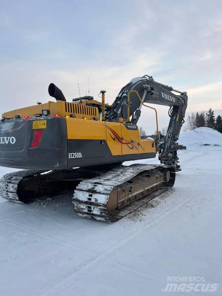 Volvo EC 250 D L Raupenbagger