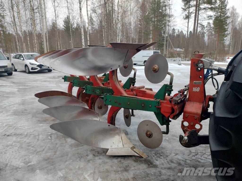 Kverneland E160 4x16 Schneeschilde und -pflüge