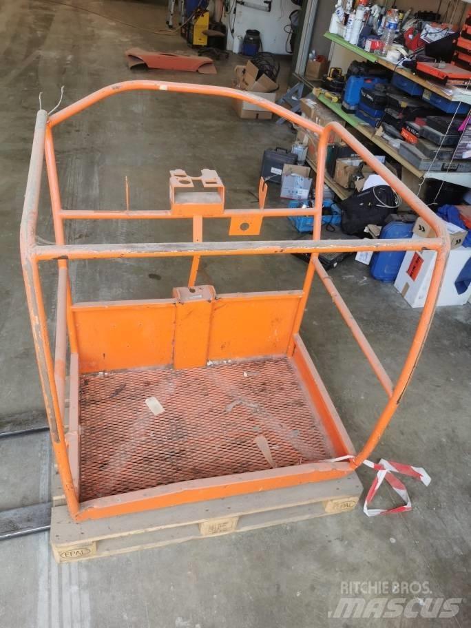 JLG Toucan 10 E Ausleger