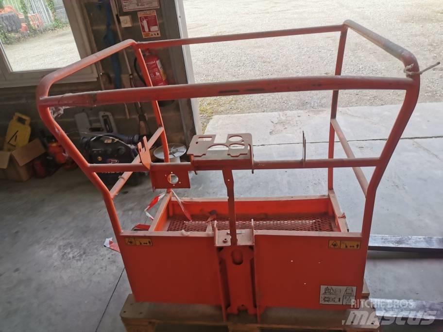 JLG Toucan 10 E Ausleger