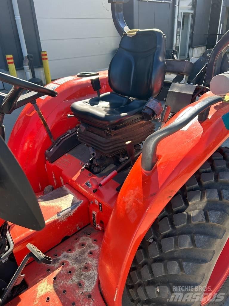 Kubota L1-382 HST Kleintraktoren