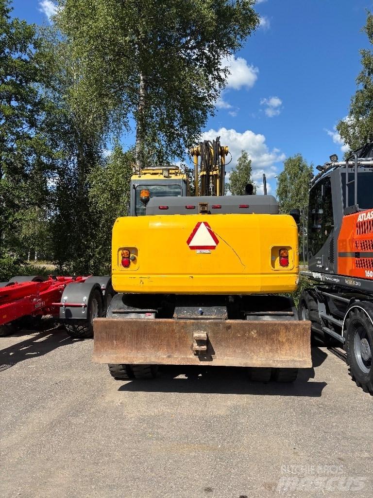 Komatsu PW 140-7 Mobilbagger