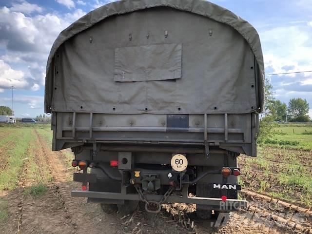 MAN 11-136 4T 4x4 Kofferaufbau