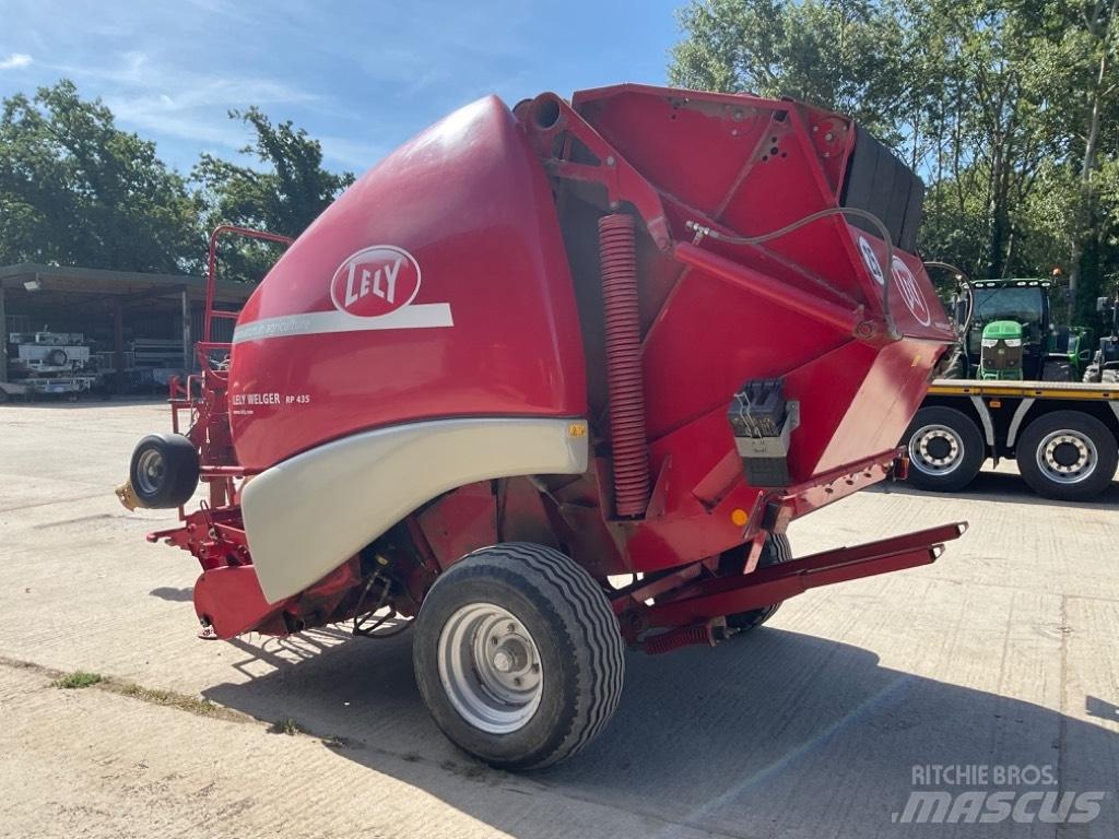 Lely WELGER RP 435 Rundballenpressen