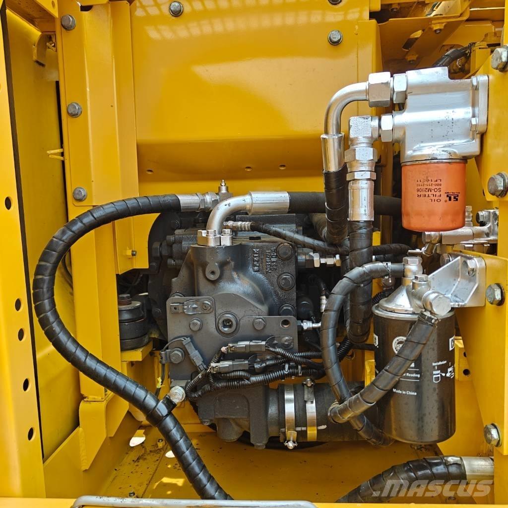 Komatsu 130-7 Raupenbagger