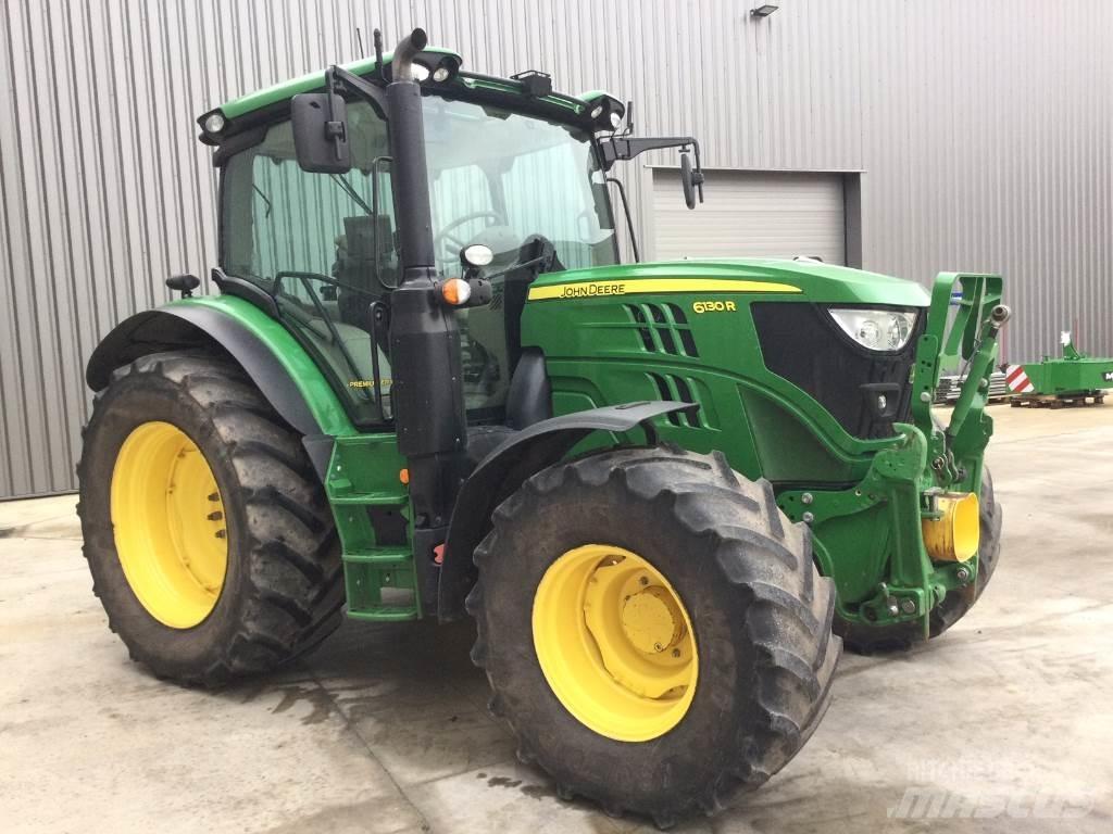 John Deere 6130R Traktoren