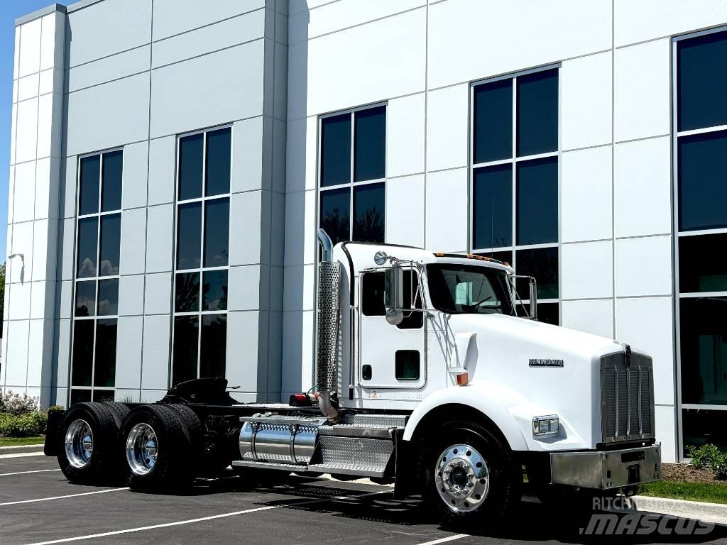 Kenworth T800 Sattelzugmaschinen