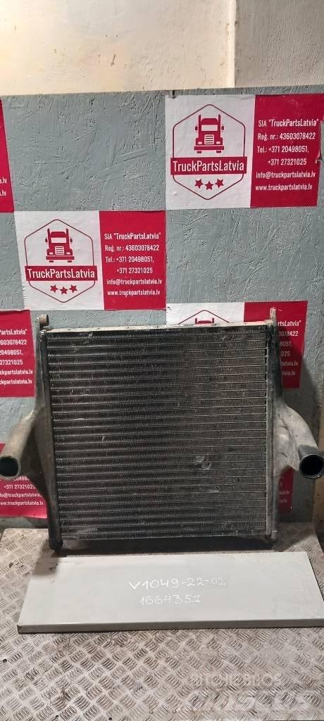 Volvo FH 12.    1664351 Radiatoren