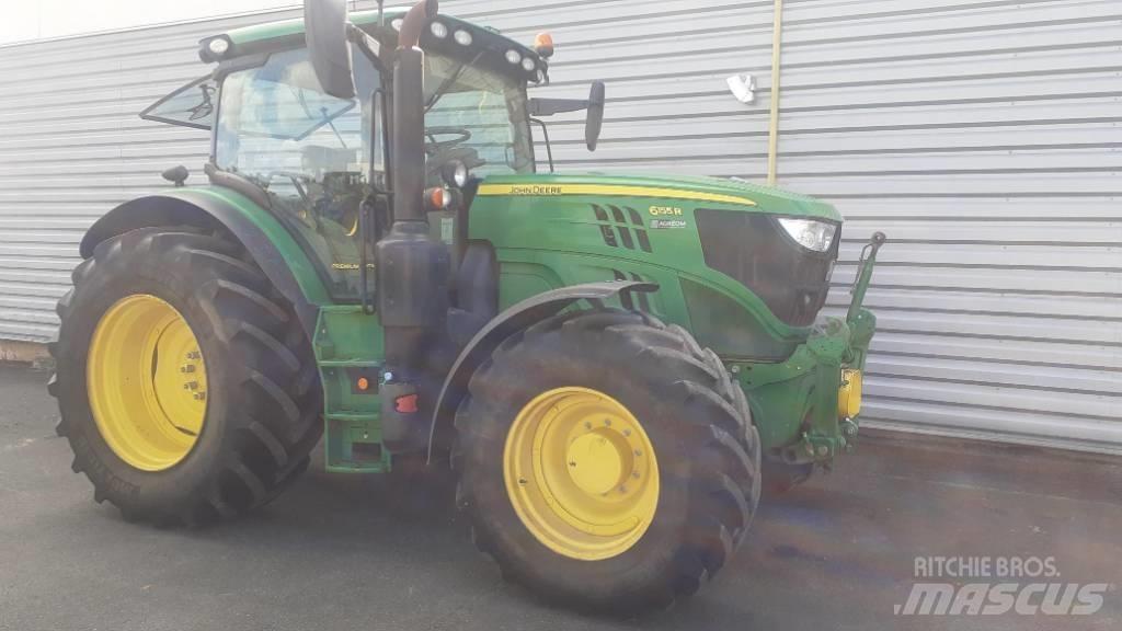 John Deere 6155R Traktoren
