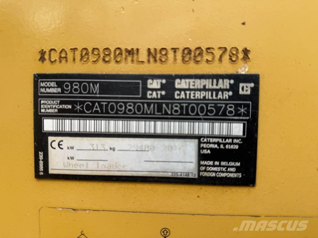 CAT 980M shovel + Bak Radlader