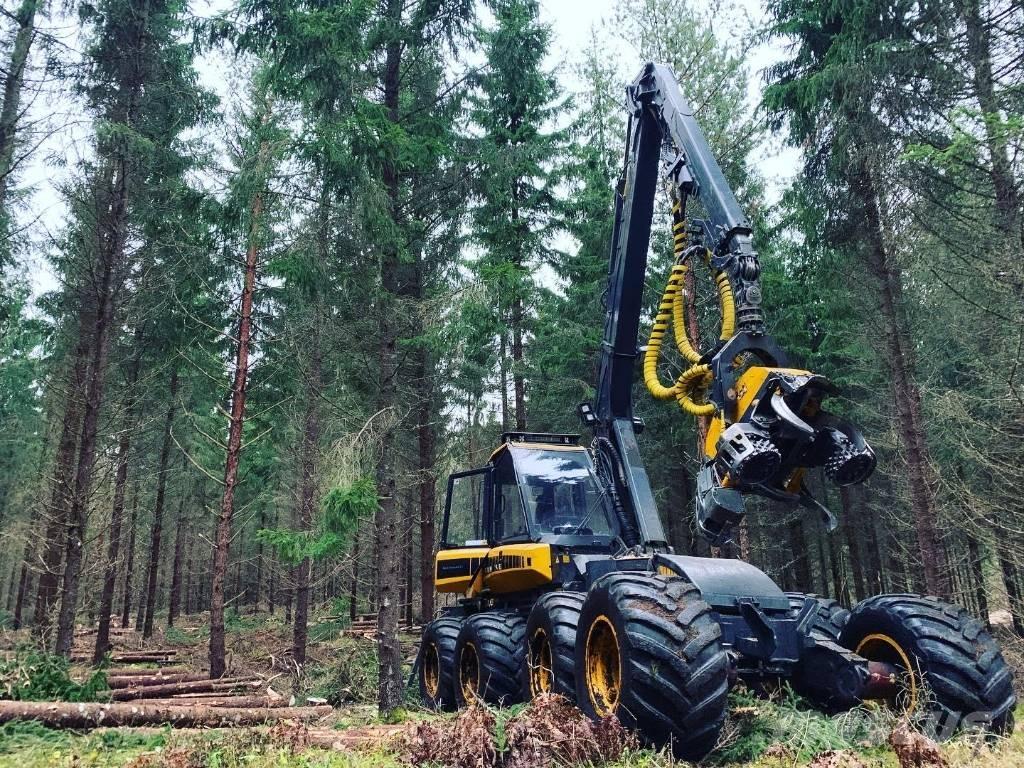 Ponsse Fox Harvester