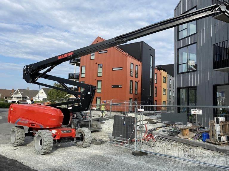 Manitou 200 ATJ E Teleskoplader