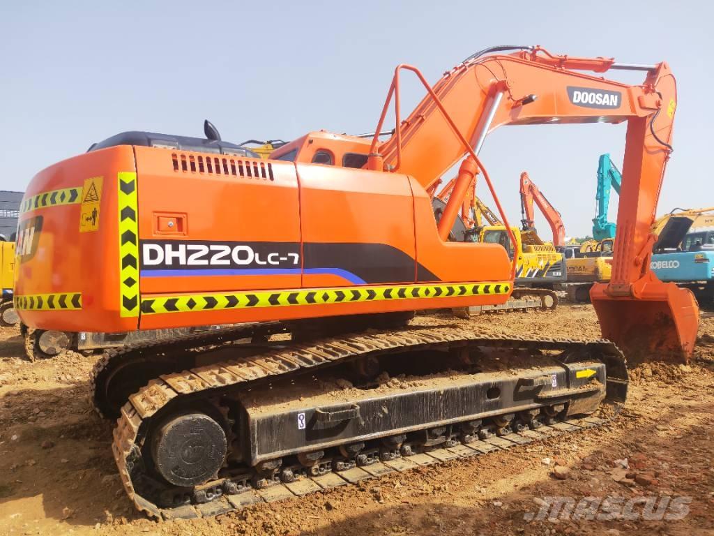 Doosan DH220LC-7 Raupenbagger