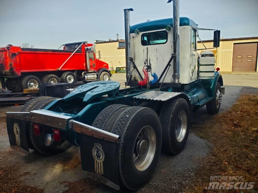 Kenworth 925 Andere Fahrzeuge