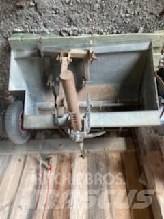 Fjärås 250/1100 Sand- und Salzstreuer