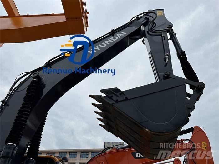 Hyundai R220-9S Raupenbagger