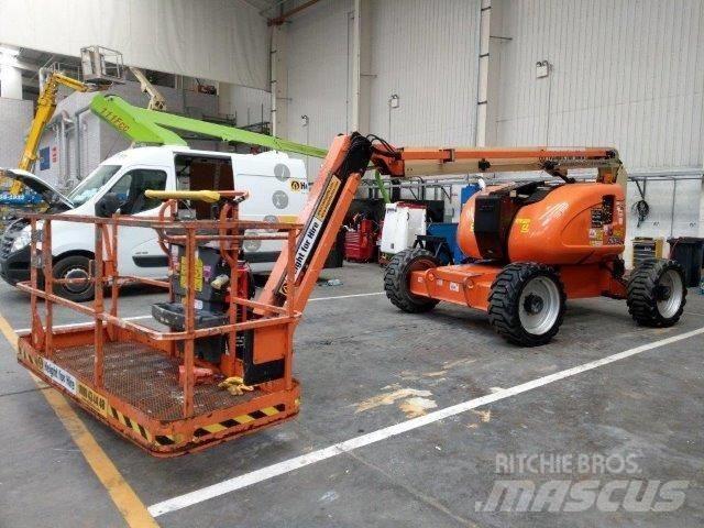 JLG 600AJ Gelenkteleskoparbeitsbühnen