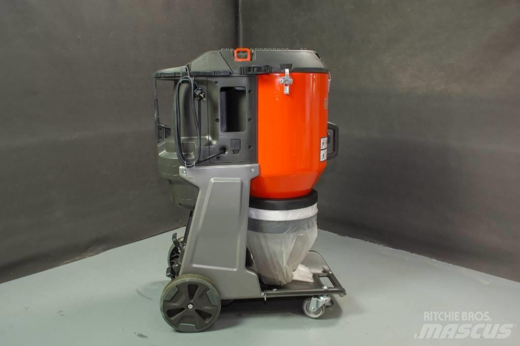 Husqvarna DE120 Sonstige Baumaschinen