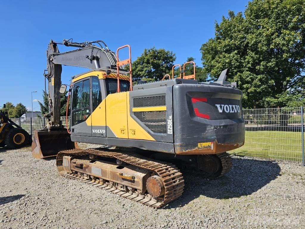 Volvo EC 250 E Raupenbagger