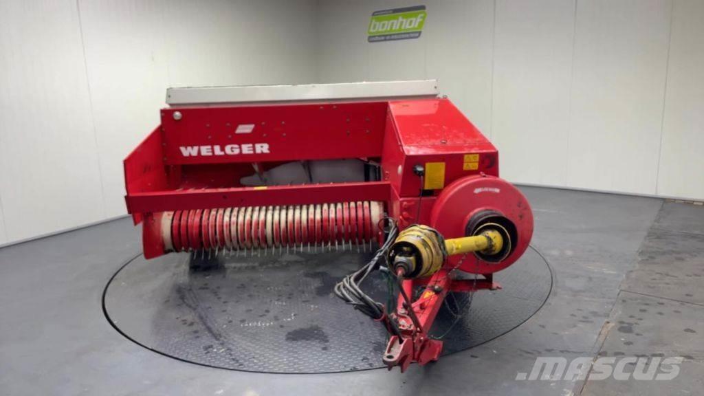 Welger AP 830 Quaderpressen
