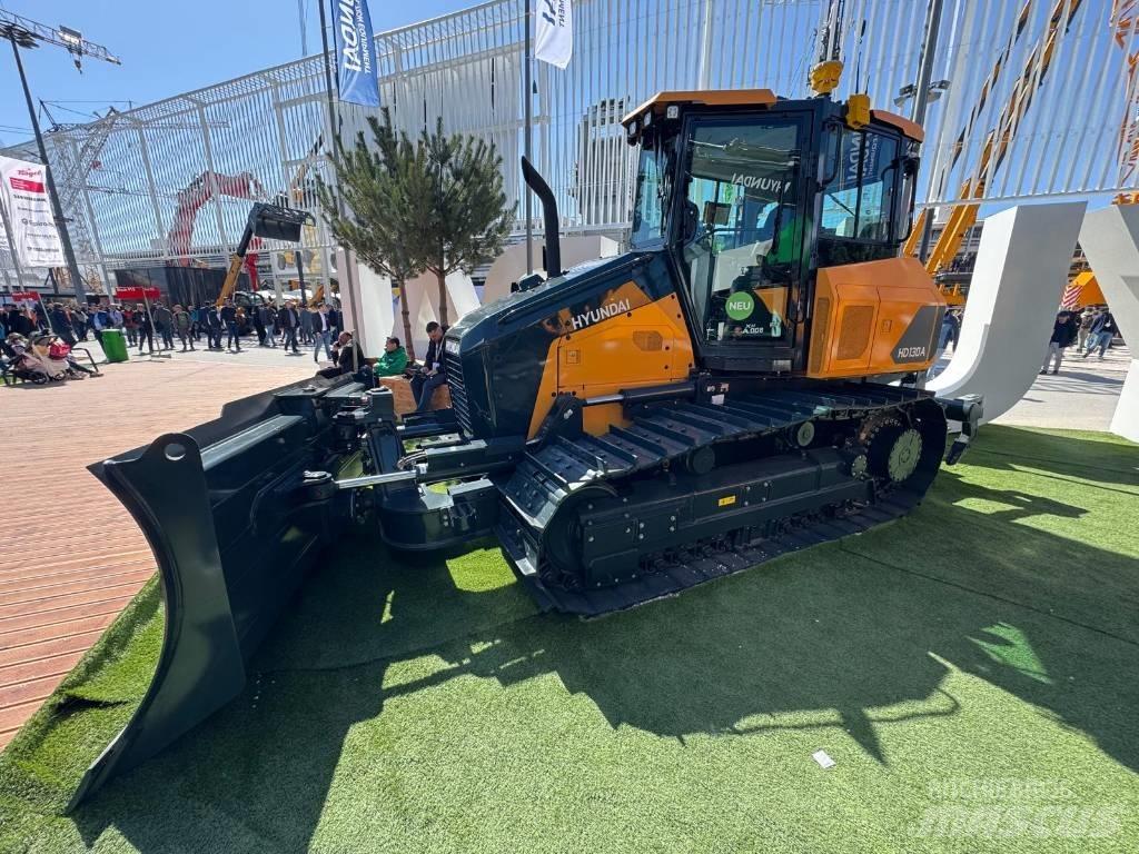 Hyundai HD 130 A Bulldozer