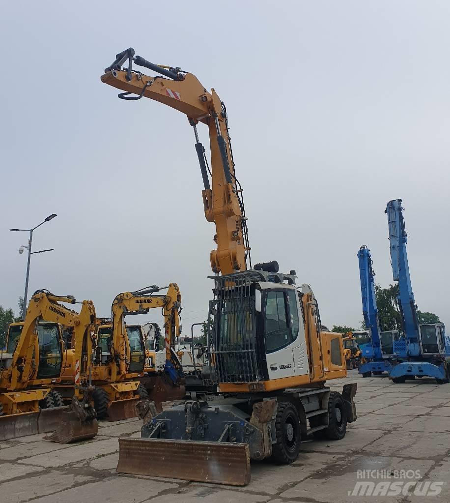 Liebherr LH 22 M Materialumschlag