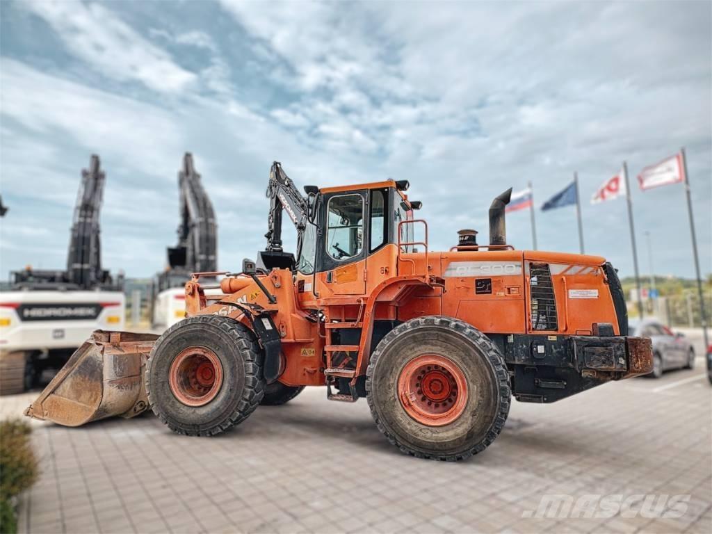 Doosan DL 300 Radlader