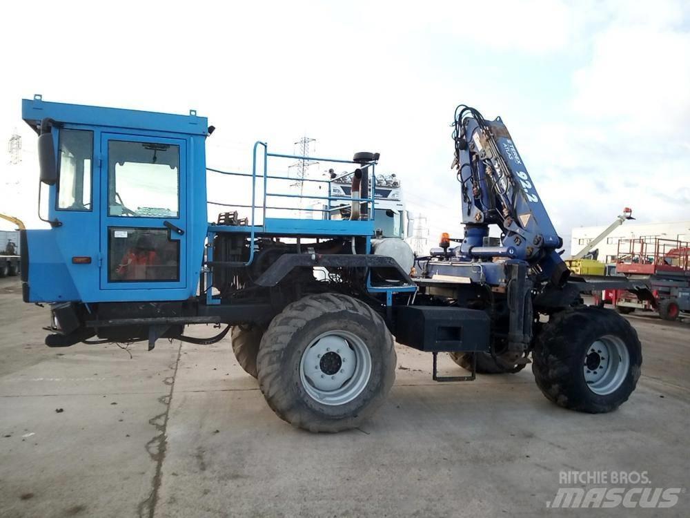 Mercedes-Benz Unimog Kranwagen